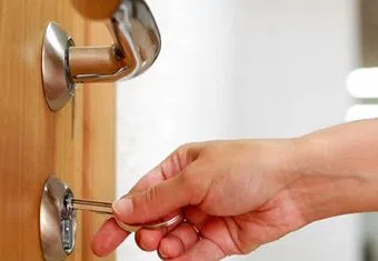 Lock Locksmith Tech St Louis, MO 314-800-0119 logo-image - 24-hour-emergency-locksmith